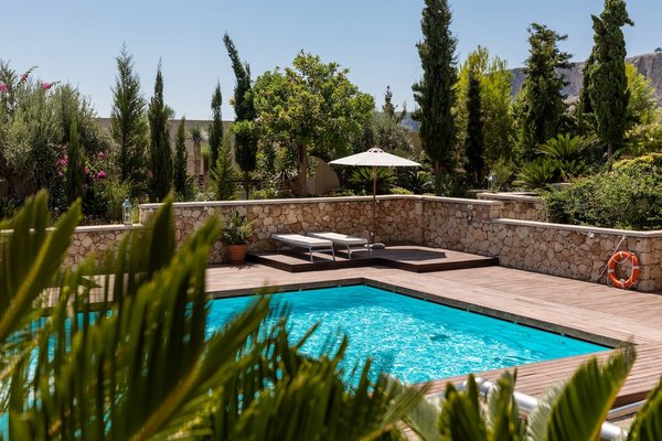 Quels sont les avantages d'une piscine avec un fond mobile ?
