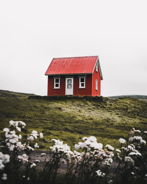 découvrez les nouvelles techniques de construction en terre crue, une alternative écologique