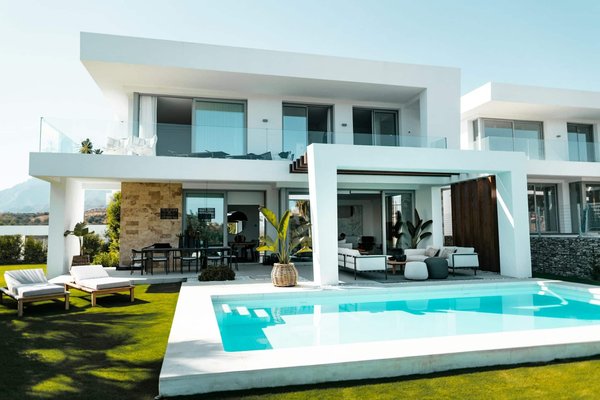 Les avantages d'une maison avec piscine